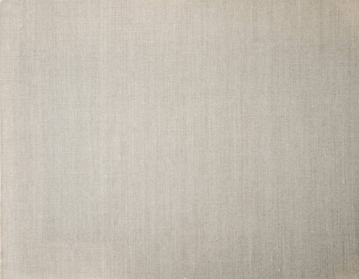 Microscopic comparison of organic wipe fibers: coarse cotton vs. soft bamboo viscose showing surface smoothness difference